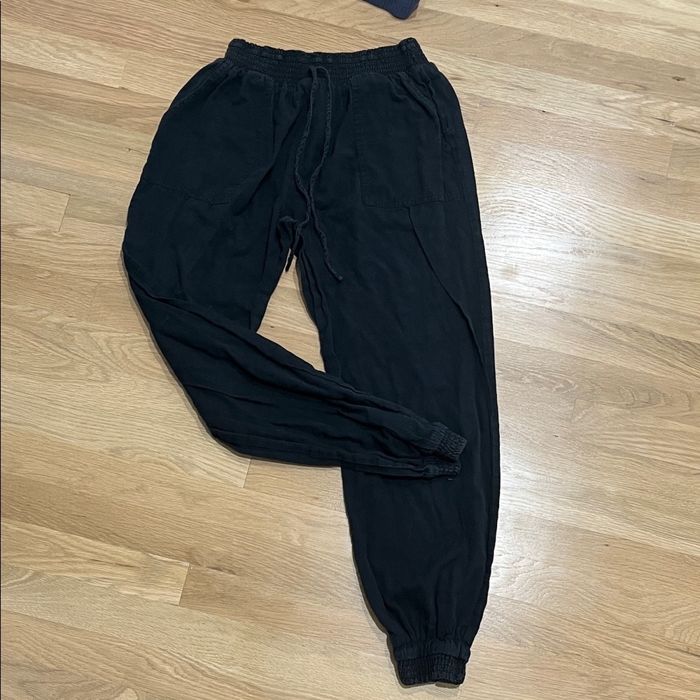 Aeropostale Black Ankle Jogger Pants